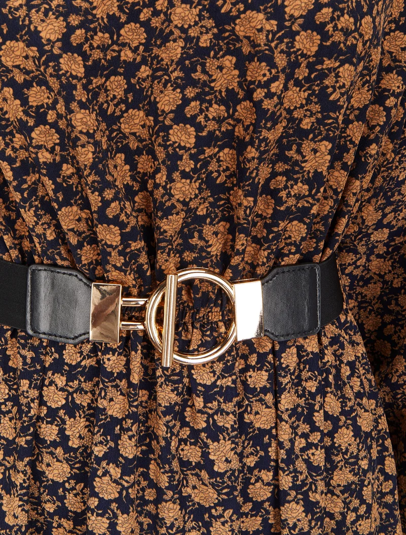 Langes Bohème-Kleid mit Blumenmuster - Marineblau