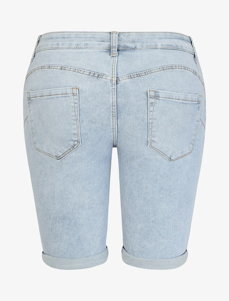Bermuda Push-up en enger Passform - Hellblau