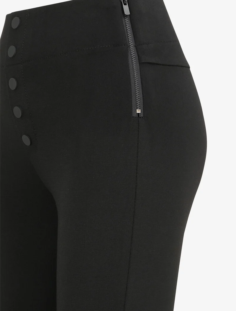 Hoch taillierte, geknöpfte Skinny-Stretch-Hose - Schwarz