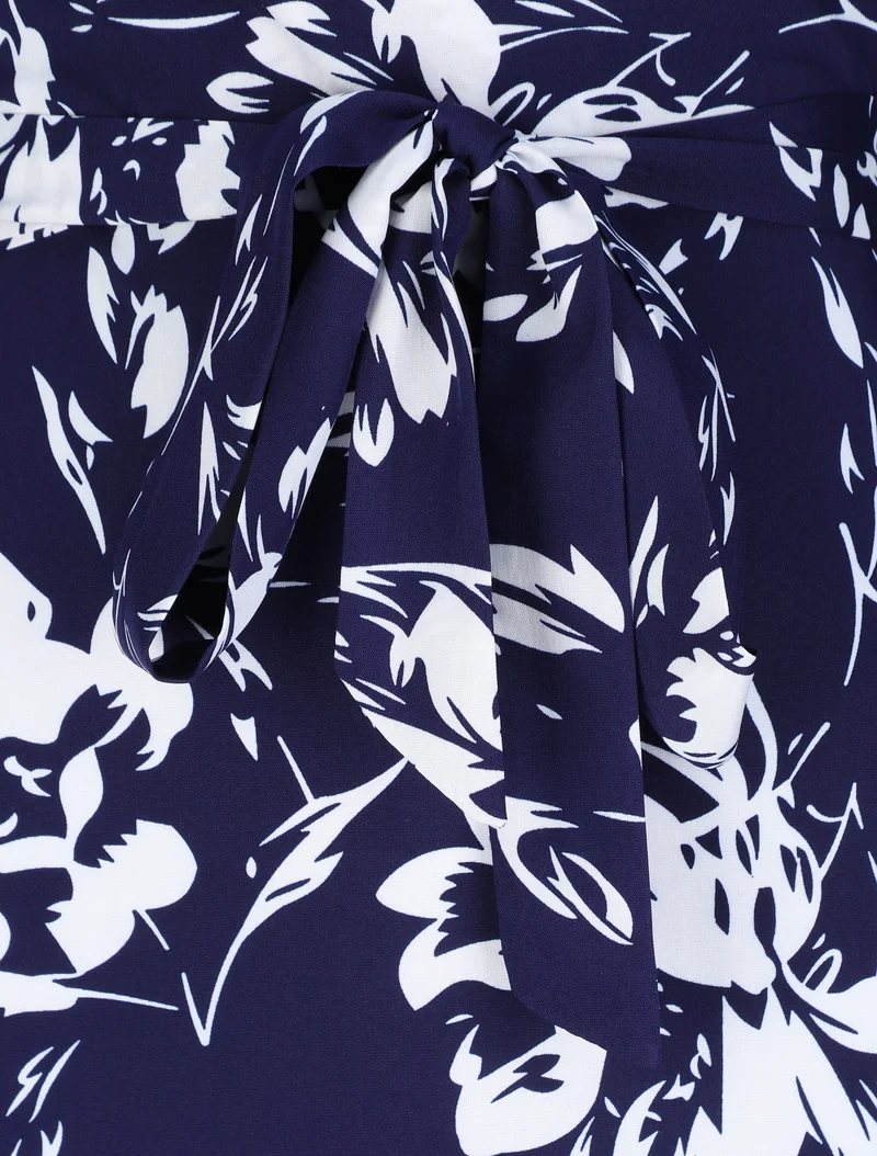 Langes Skaterkleid mit kontrastierendem Blumenmuster - Blau