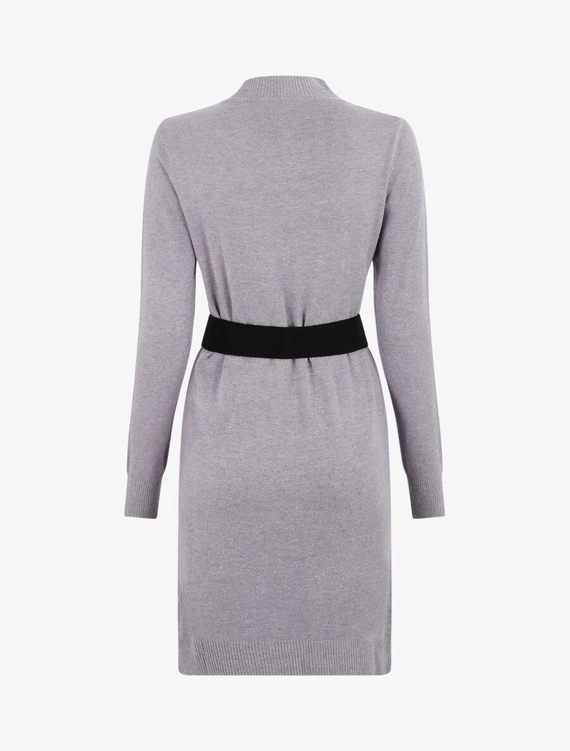Kurzes Strickkleid mit Stehkragen - Grau