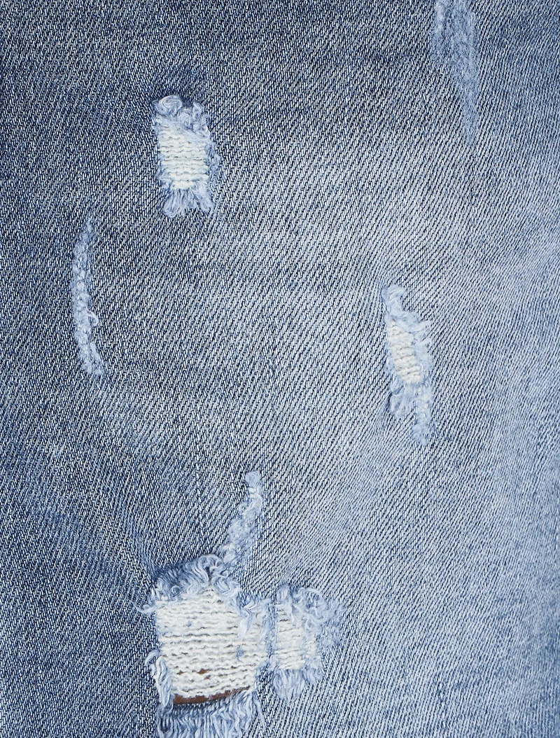 Verwaschene Shorts mit rohen Kanten - Denimblau