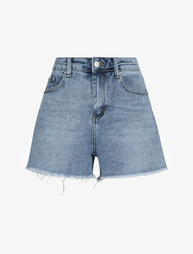 Gerader Mini-Short mit ausgefransten Kanten. - Hellblau