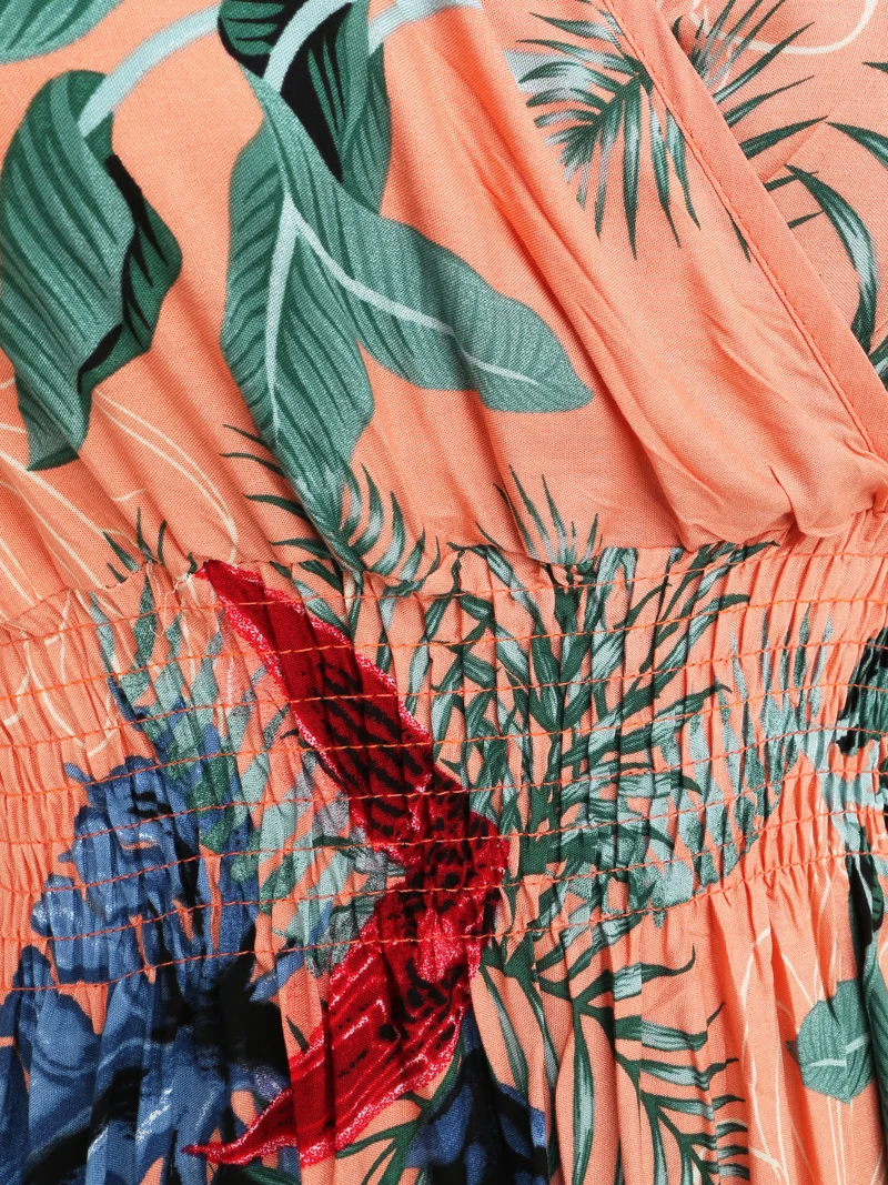 Langes tailliertes Kleid mit großem tropischem Blumenmuster - Lachsrosa