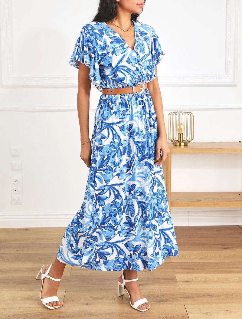 Langes Kleid mit kurzen Ärmeln und Blumenmuster - Blau