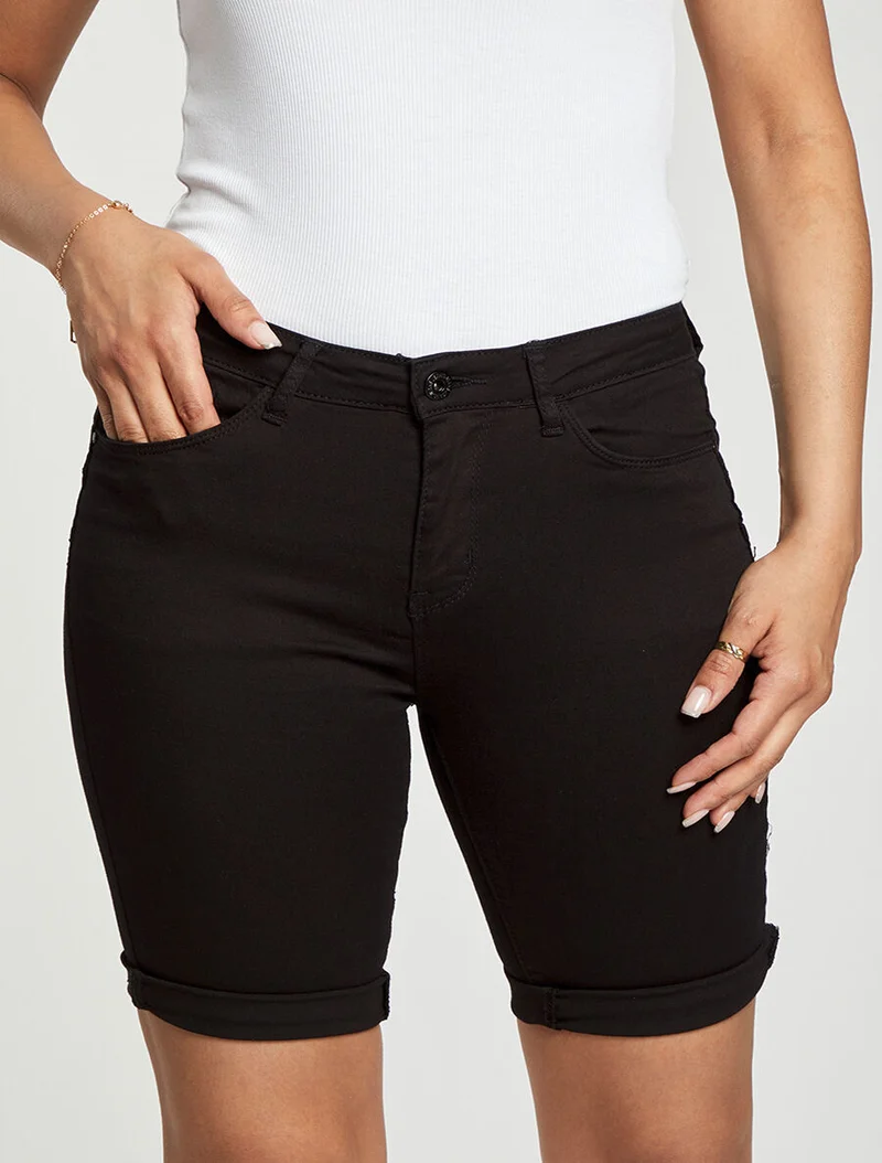 Stretch-Bermuda mit Umschlag - Schwarz