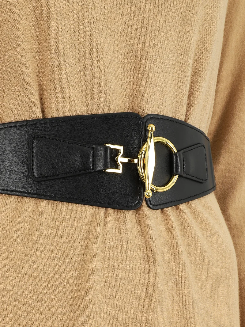 Kurzes Strickkleid mit Stehkragen - Kamel
