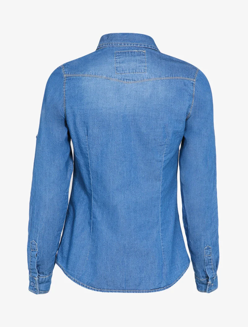 Tailliertes und ausgewaschenes Jeanshemd - Denimblau