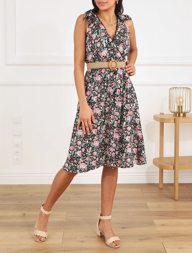 Ärmelloses, knielanges Kleid mit Wildblumenmuster - Schwarz