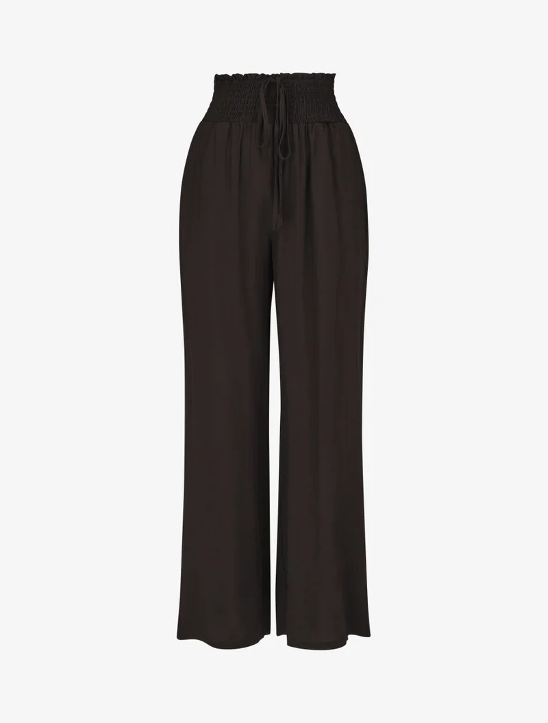 Einfarbige fließende Hose mit Taschen - Schwarz