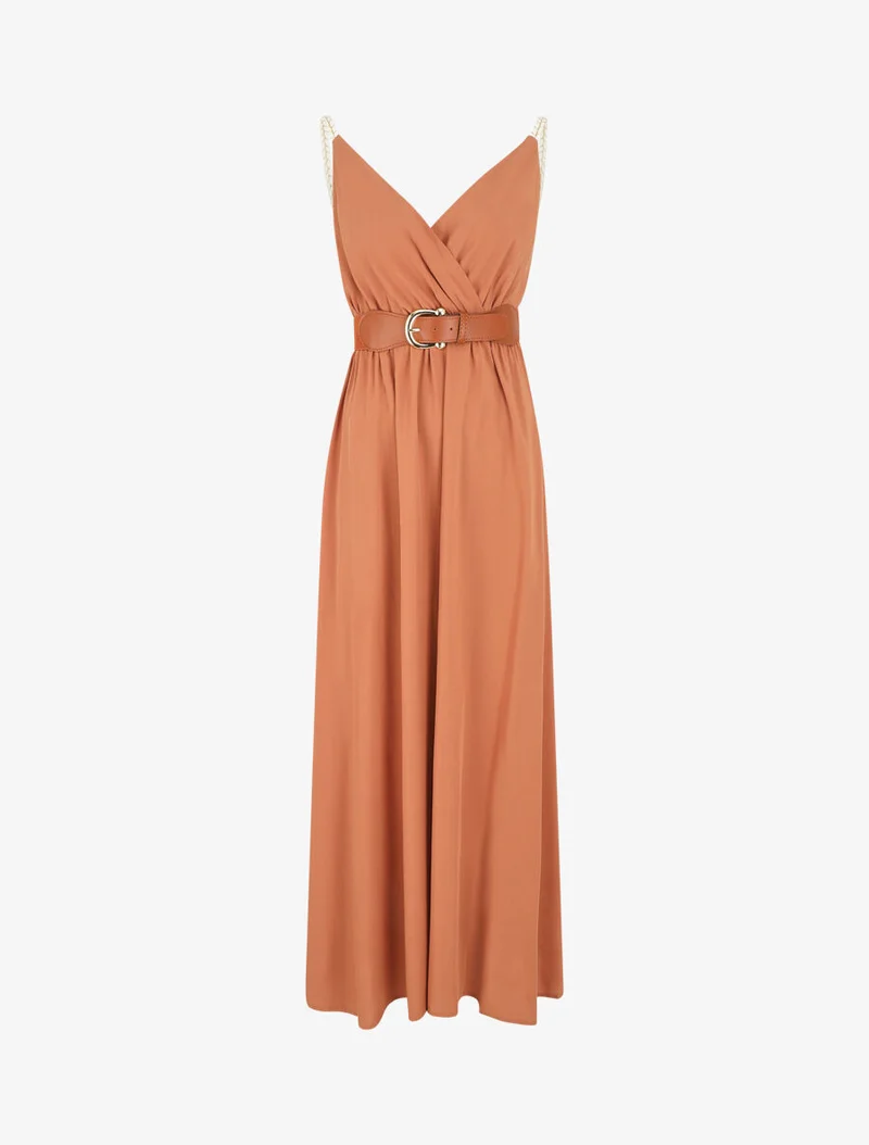Langes unifarbenes Kleid mit fantasievollen Trägern - Rost