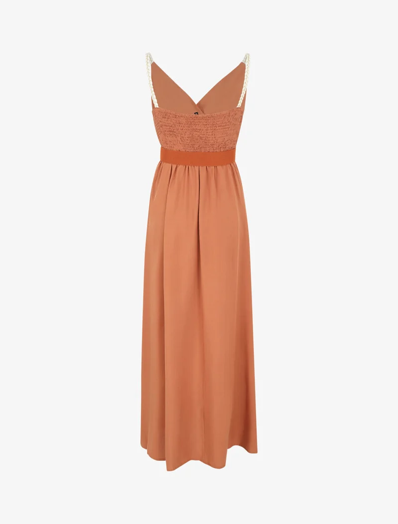 Langes unifarbenes Kleid mit fantasievollen Trägern - Rost