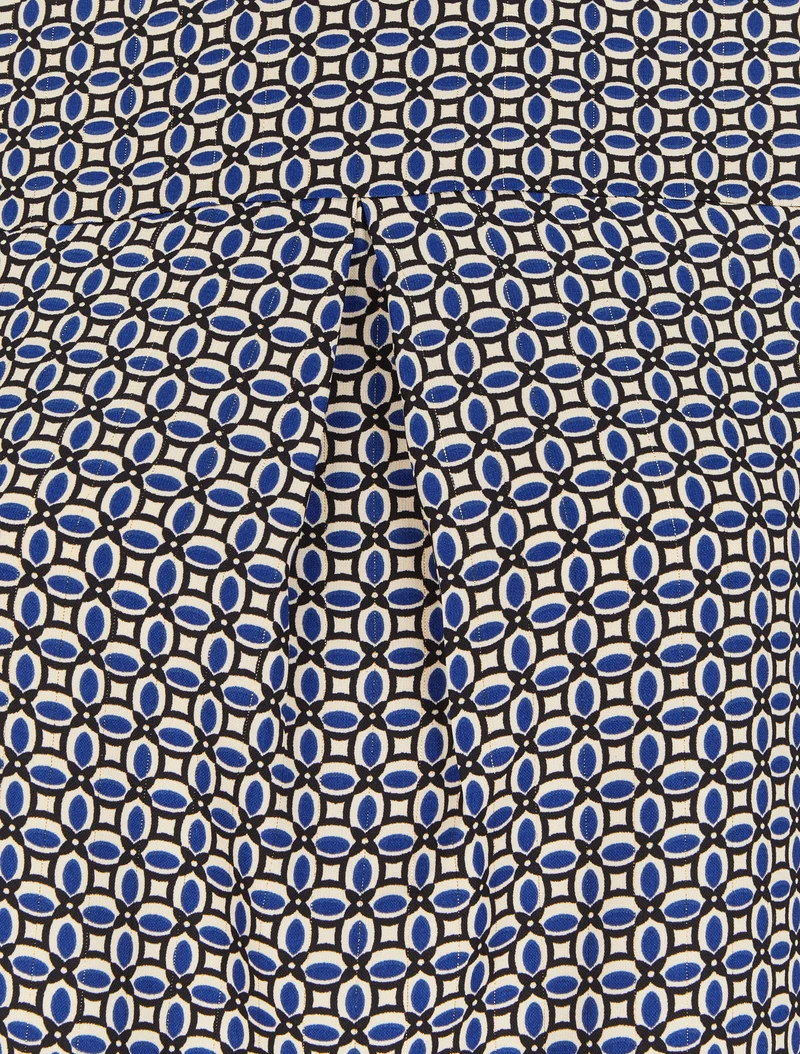 Bluse mit grafischen Mustern - Blau
