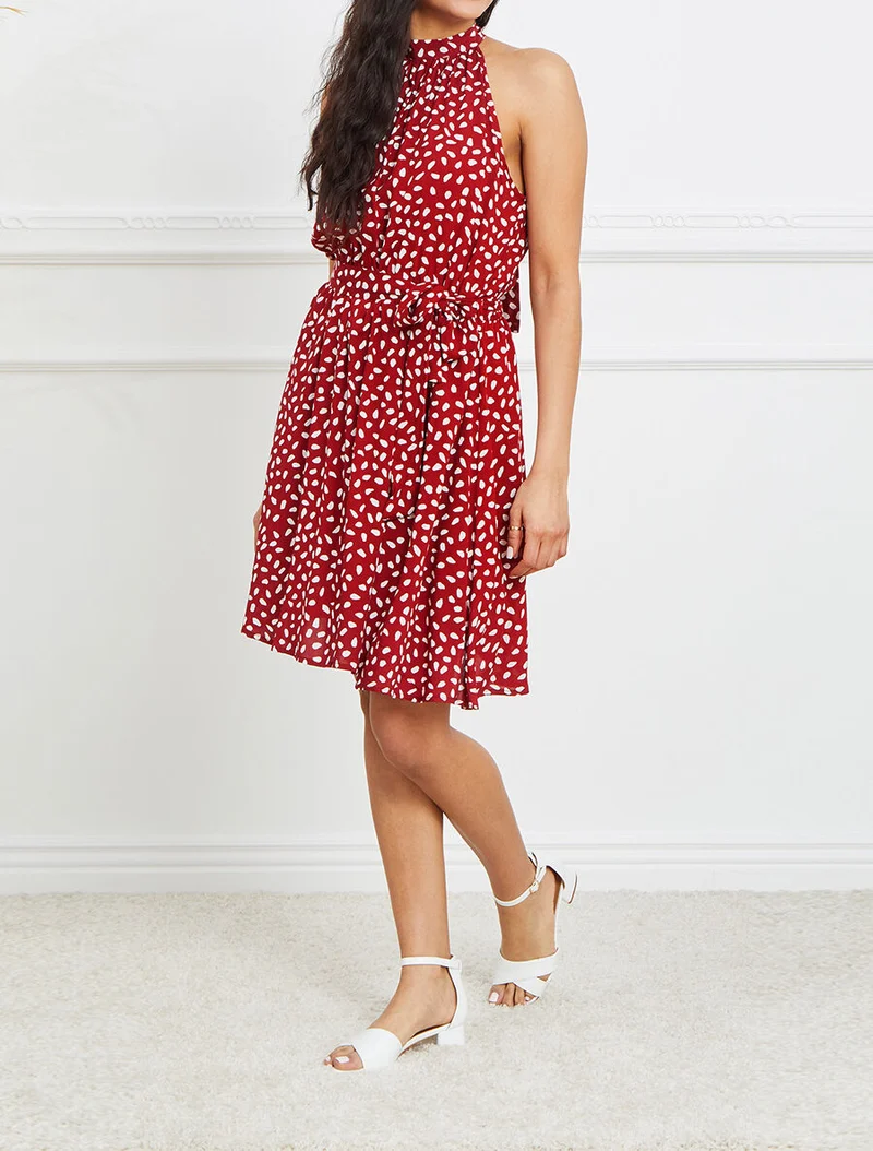 Tailliertes Kleid mit gesprenkeltem Muster - Rot