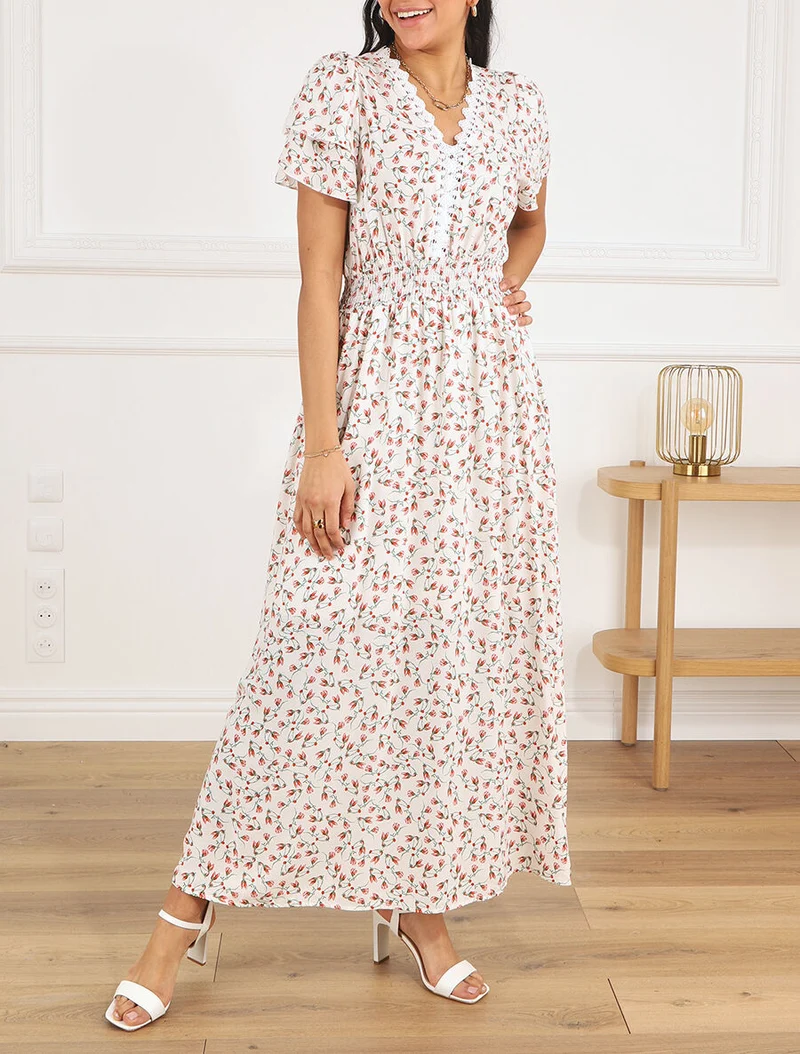 Kleid mit kleinem Blumenmuster und doppelten Ärmeln - Weiß