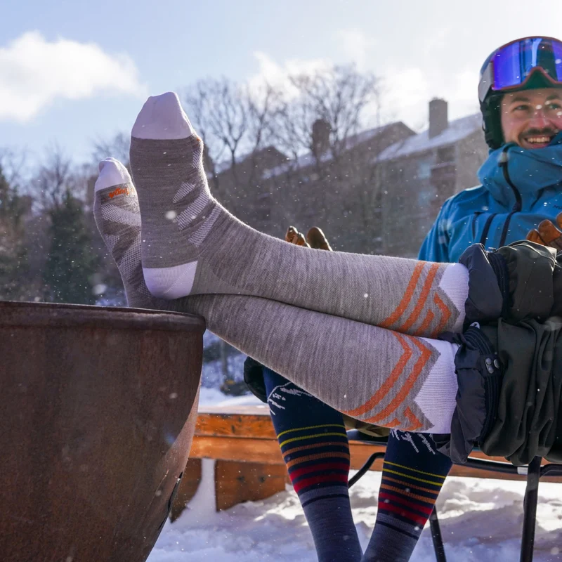 Women's PEAKS RFL Over-the-Calf Ultra-Lightweight Ski & Snowboard Socks