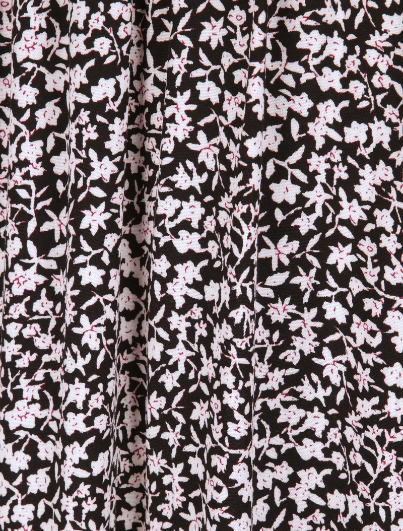 Langes Kleid mit Tüllkragen-Detail - Schwarz