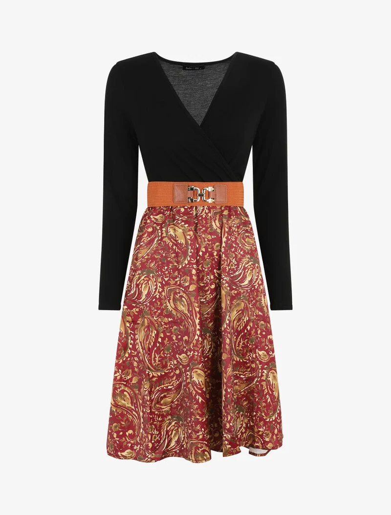 Ausgestelltes Kleid aus zweierlei Material mit Paisleymuster. - Bordeaux