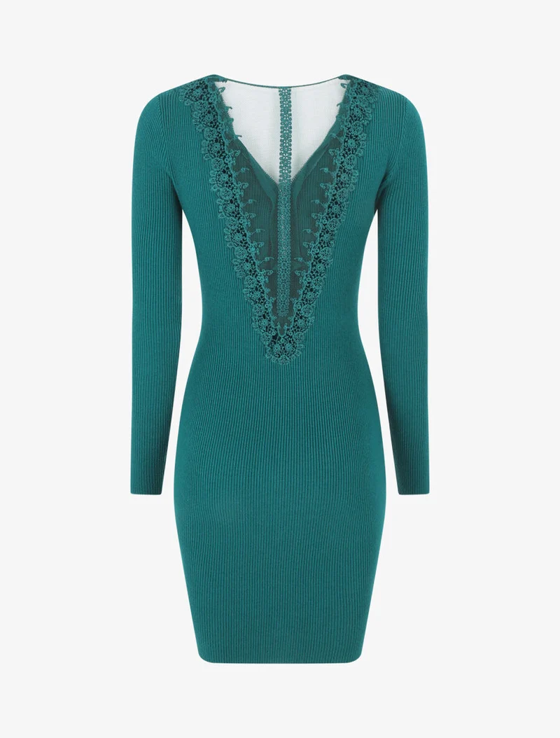 Geripptes Strickkleid mit offener Rückenpartie - Grün