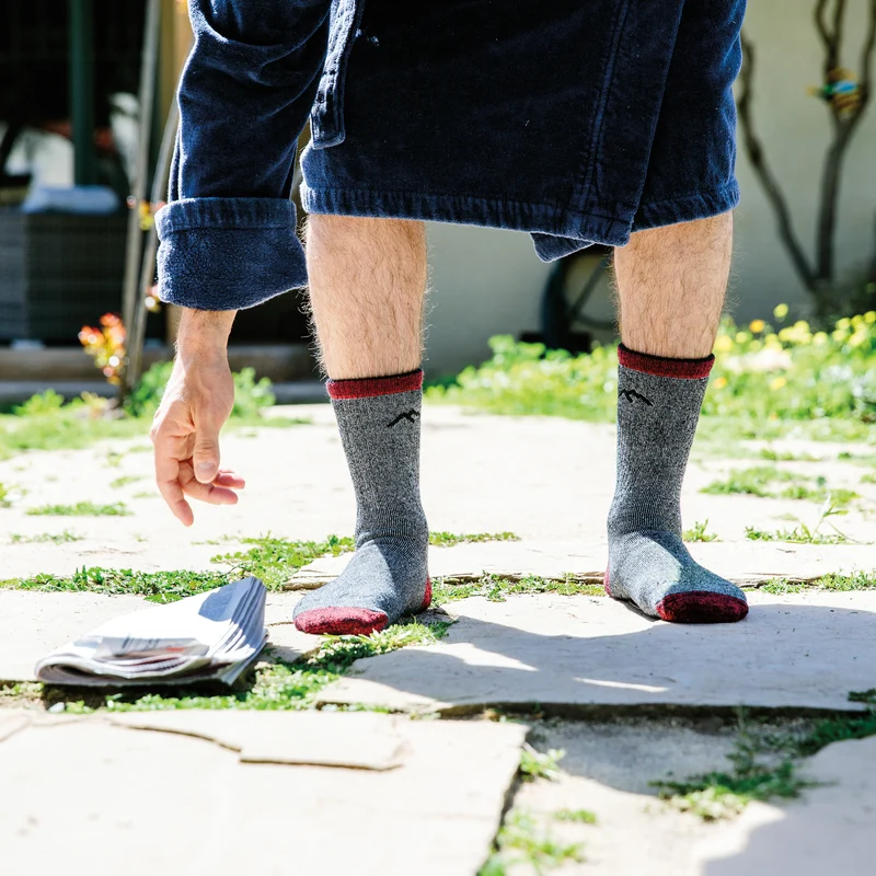 Men's Mountaineering Micro Crew Heavyweight Hiking Socks