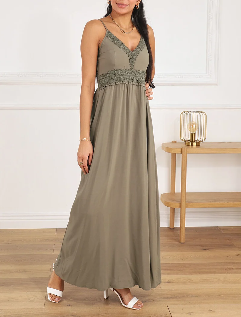 Langes, gerades, einfarbiges Kleid - Kaki