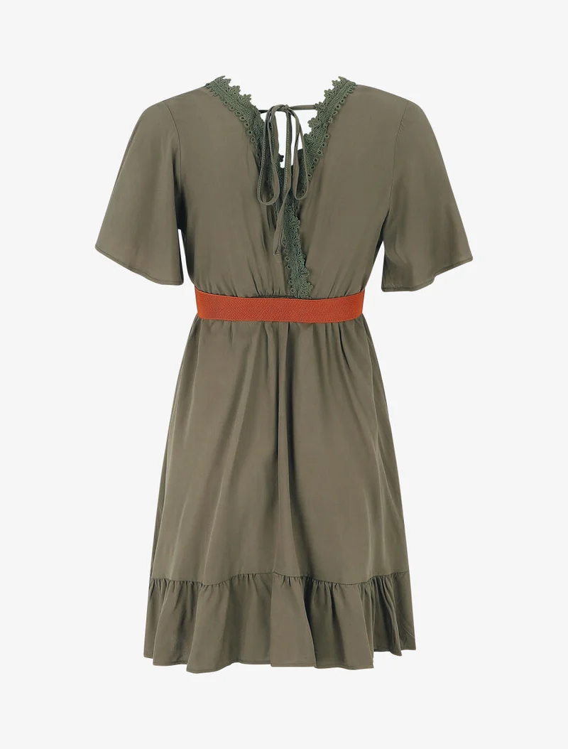 Einfarbiges kurzes Kleid mit Spitzenkragen und Rüschenkanten. - Kaki
