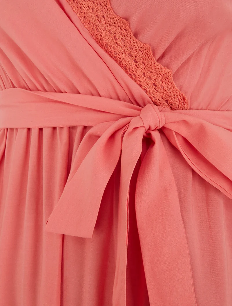 Langes unifarbenes elastisches Kleid - Koralle