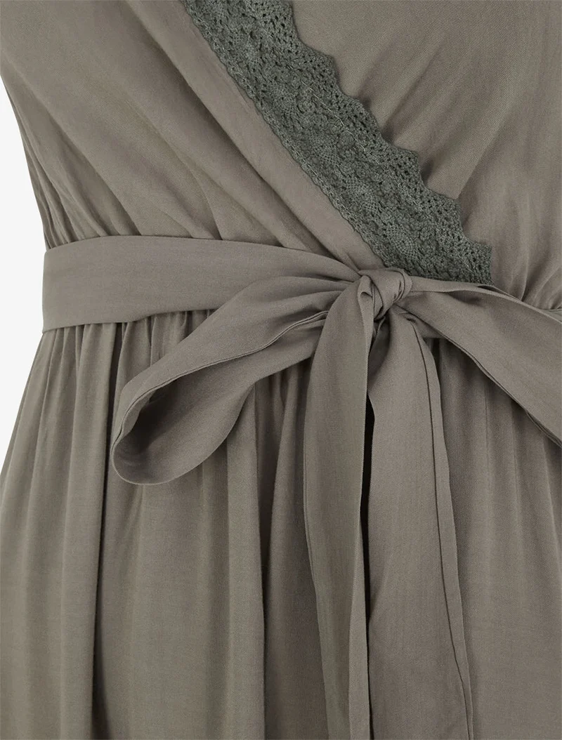Langes unifarbenes elastisches Kleid - Kaki