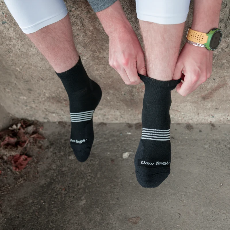 Men's Element Quarter Lightweight Running Socks