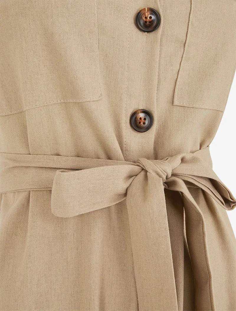 Ausgestelltes Kleid mit Knöpfen und Taschen - Beige