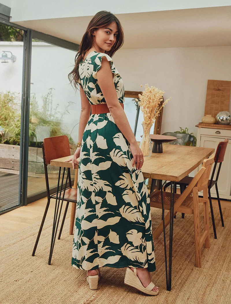 Geblümtes Kleid mit kurzen Rüschenärmeln - Grün