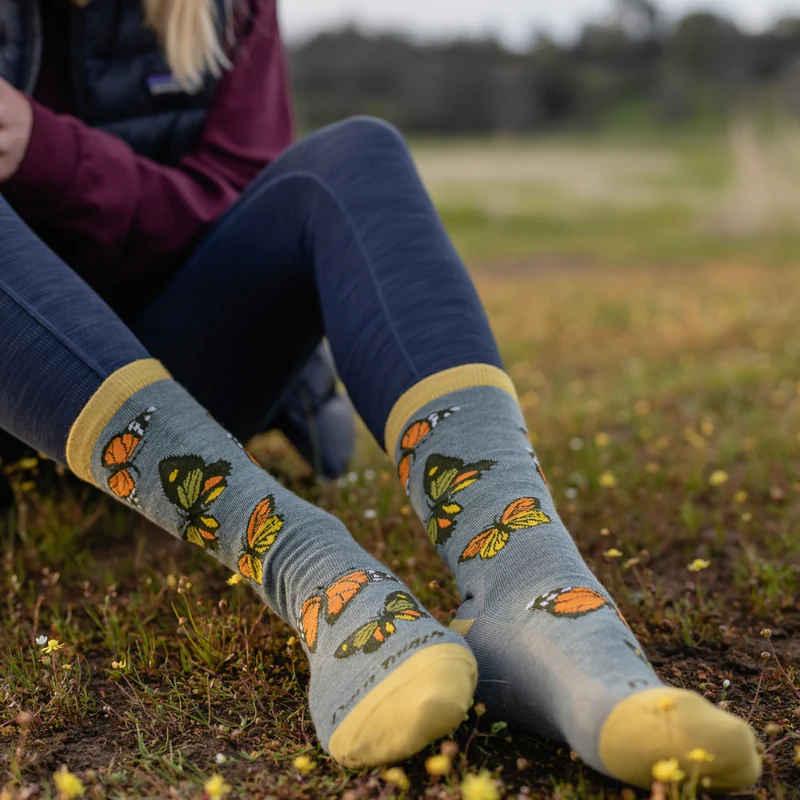Women's Flutter Crew Lightweight Lifestyle Sock-Last Chance