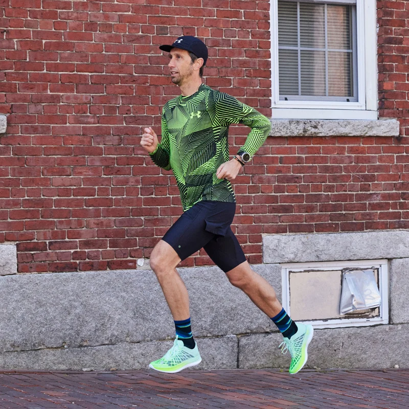 Men's Bolt Micro Crew Ultra-Lightweight Running Socks