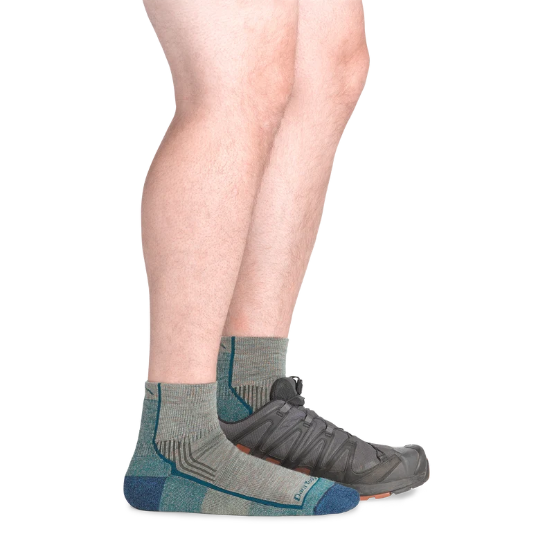 Men's Hiker Quarter Midweight Hiking Socks