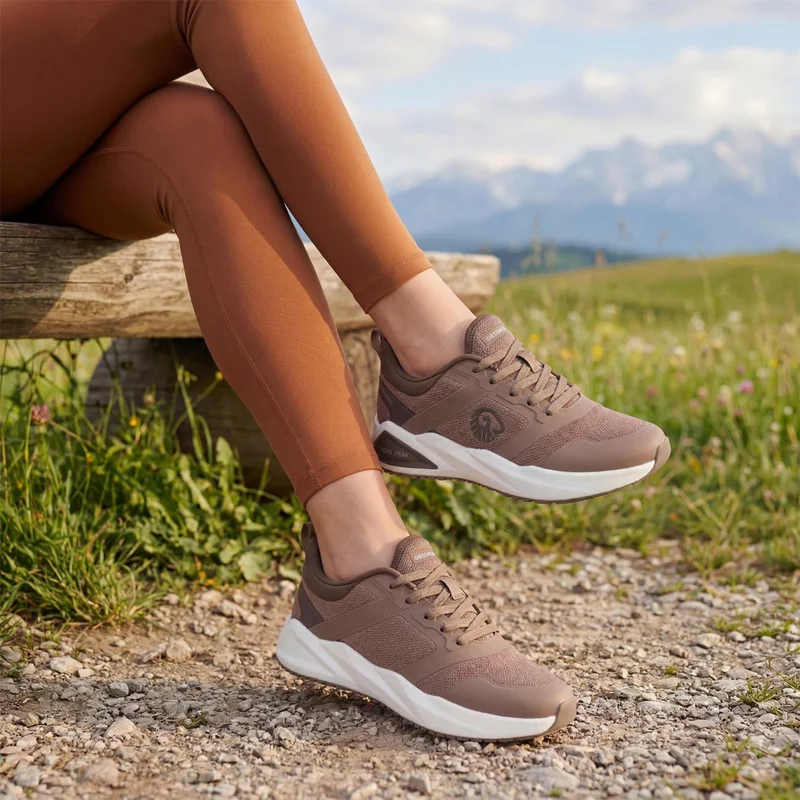 Wool Peak Women