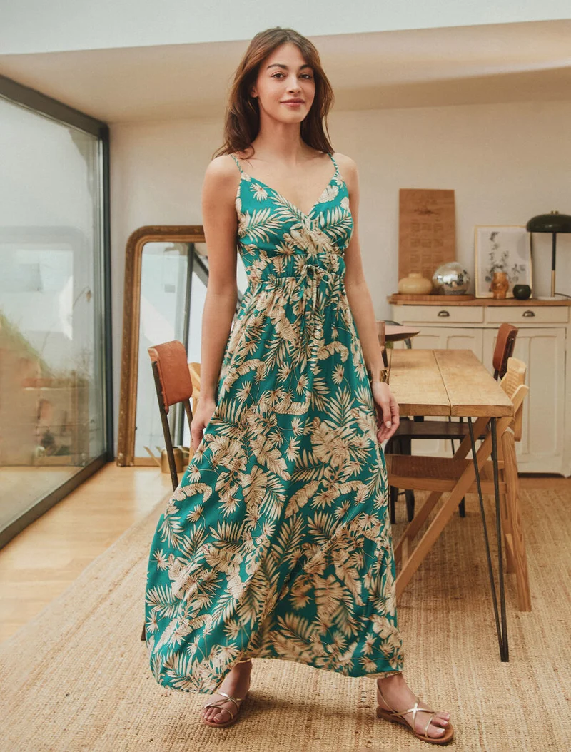 Langes Kleid mit Blätterdruck - Entenblau