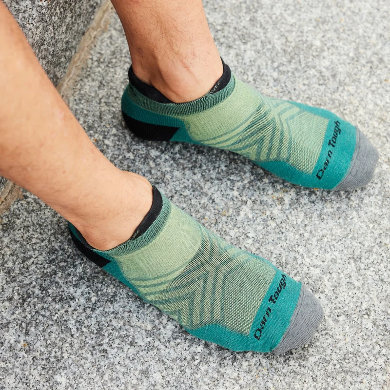 Men's Run No Show Tab Cushioned Ultra-Lightweight Running Socks