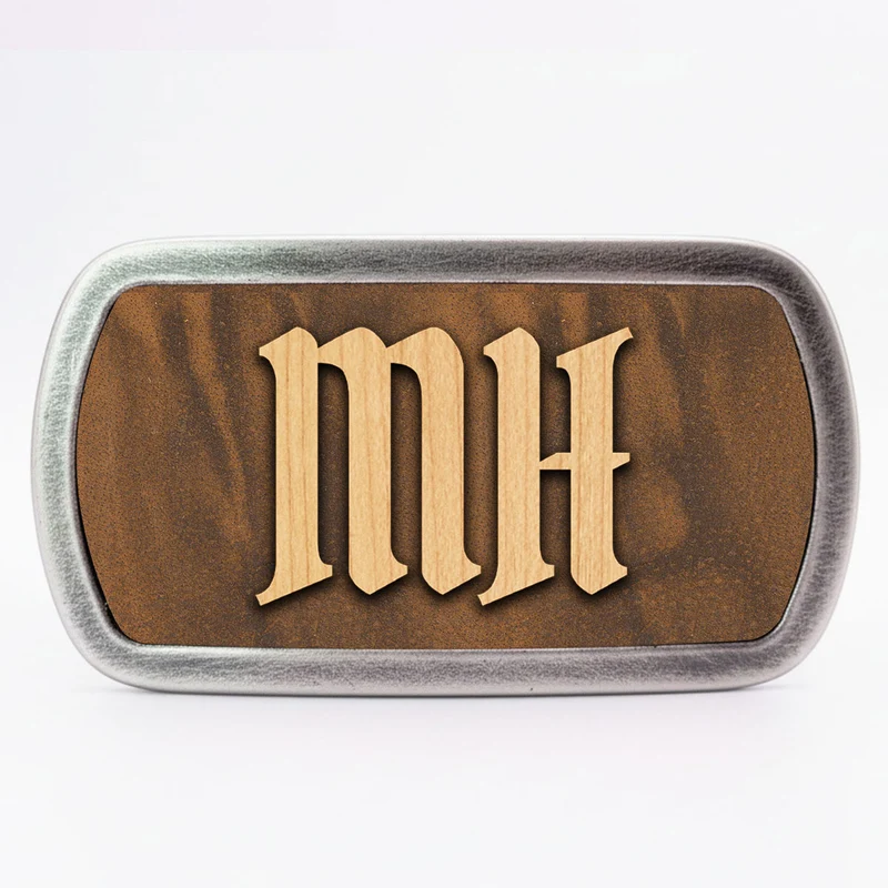 Gürtelschnalle mit Initialen Leder und Holz Kombination ab 1 Stk.
