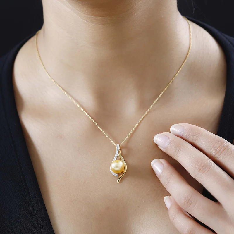 Goldene Südsee Perle (8-10 mm), Moissanit Schmuckset 925 Silber Gelbgold Vermeil