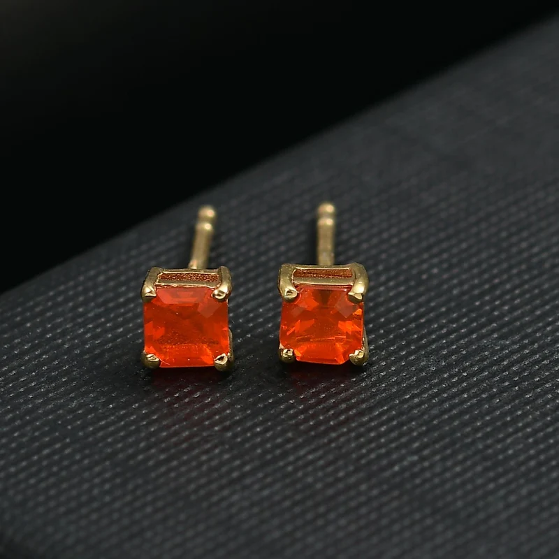 Djoy AA Mexikanischer Purpurroter Feuer Opal Ohrringe 925 Silber 750 Gelb Vergoldet ca. 0,32 ct.