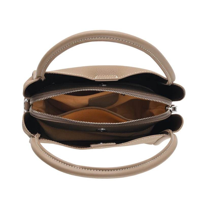 Echtleder-Crossbody-Tasche mit verstellbarem Schulterriemen und Reißverschlussfächern, 24x12x20cm, Beige