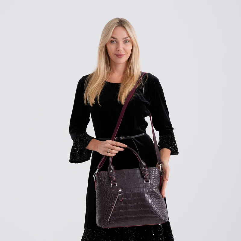 Echtleder-Handtasche mit Kroko-Prägung und Schulterriemen, 34x10x30cm, Bordeauxrot