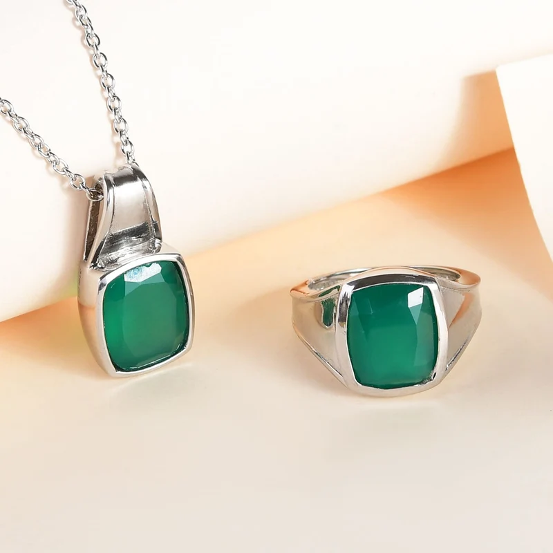Grüner Onyx Schmuckset Edelstahl ca. 9.91 ct