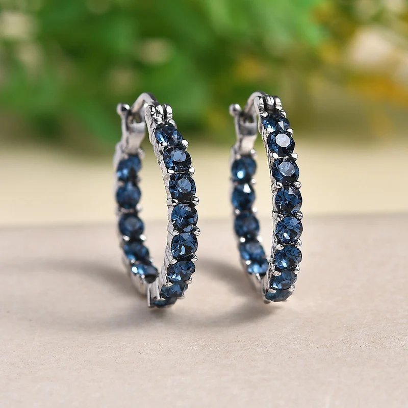 J Francis J Francis gefertigt mit SWAROVSKI Schwarzer Diamant Swarovski Kristall Ohrringe EdelstahlStandard
