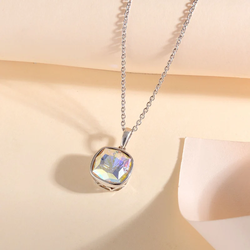 Quadratischer Kristall-Anhänger-Halskette mit blauem Edelstein, 925 Silber platiniert ca. 4,33 ct.