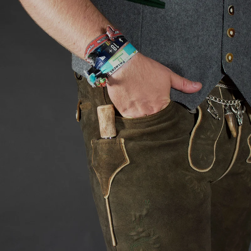 Lederhosen Flachmann An Scheiß muas i