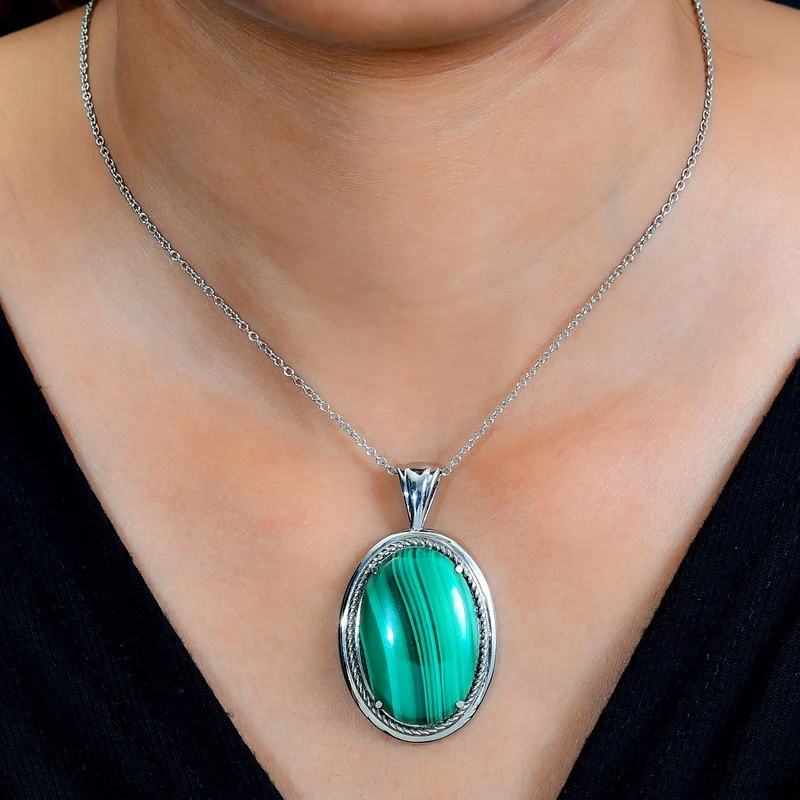 Malachit Anhänger mit Kette, Edelstahl ca. 38.74 ct