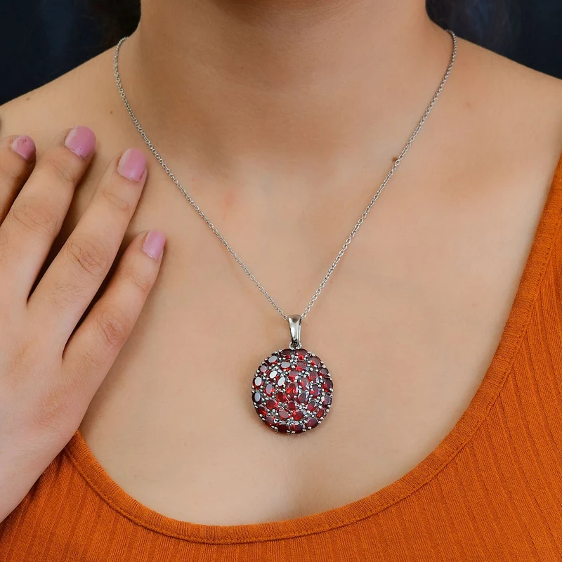 Afrikanischer Amethyst, Anhänger mit Kette, Edelstahl, ca. 10.82 ct