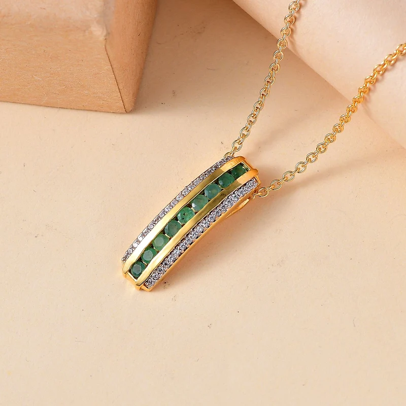 AB + Smaragd, Weißer Zirkon Schmuckset, Goldton ca. 1.45 ct