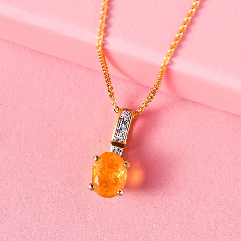 Salamanca Feueropal und weißer Zirkon-Anhänger mit Kette, 925 Silber Gelbgold Vermeil ca. 0,94 ct